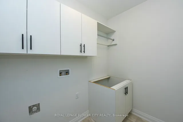 Additional image 31 of 2 Dolomite Dr