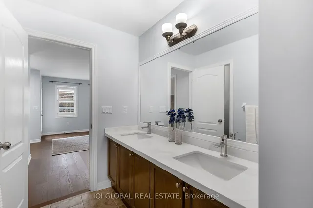 Additional image 33 of 21 Crown Dr