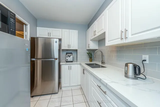 Additional image 15 of 3 Massey Sq Unit 602