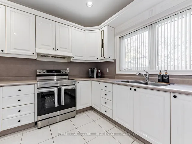 Additional image 26 of 8 Lovilla Blvd