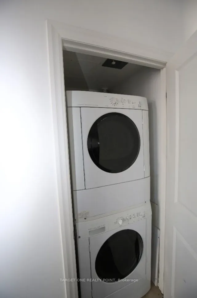 Additional image 22 of 23 Rean Dr Unit PH01