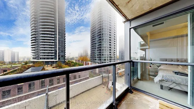 Additional image 25 of 26 Gibbs Rd Unit 827