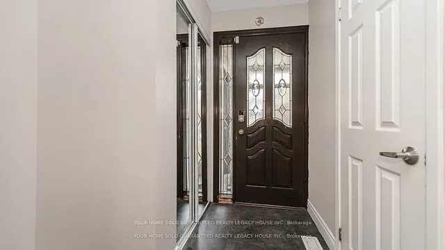 Additional image 17 of 60 Roehampton Cres