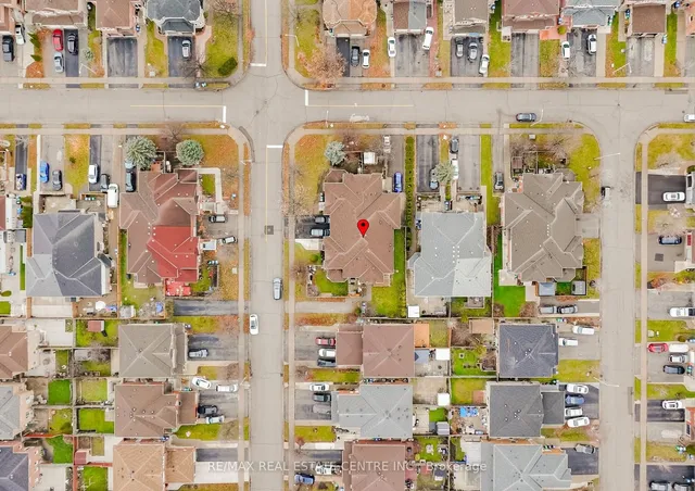 Primary image of 68 Dandelion Rd