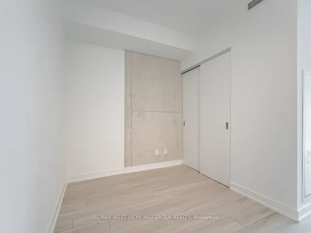 Additional image 15 of 458 Richmond St Unit 806