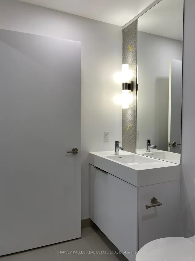 Additional image 14 of 33 Helendale Ave Unit 2409