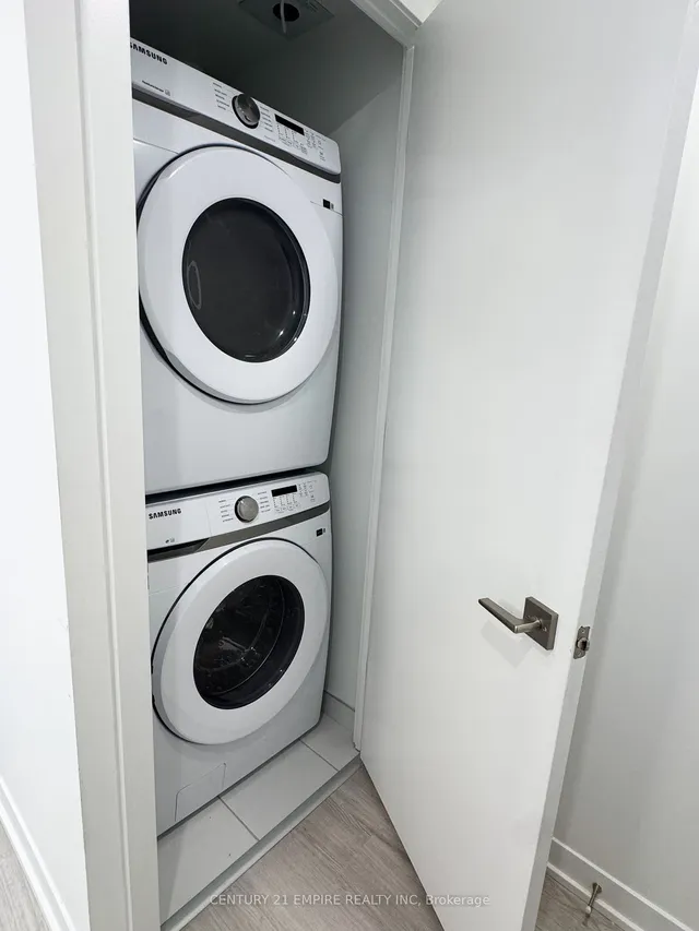 Additional image 14 of 195 McCaul St Unit 1901