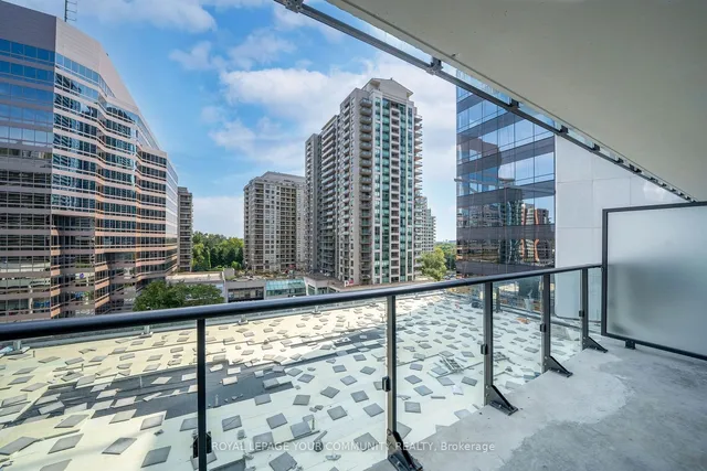 Additional image 21 of 15 Ellerslie Ave Unit 611