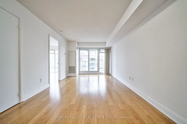 Additional image 12 of 2181 Yonge St Unit 1612