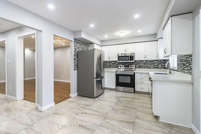 Additional image 11 of 130 Toba Cres