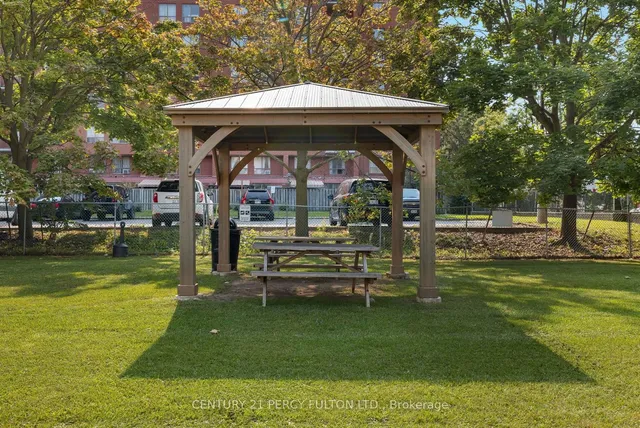 Additional image 31 of 5 Frith Rd Unit 201