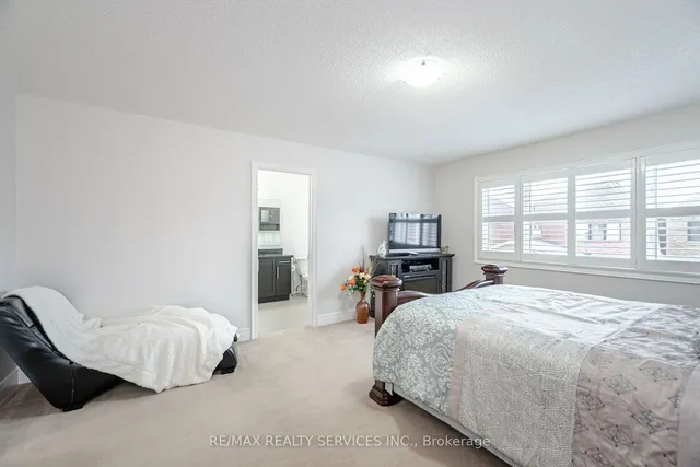 Additional image 21 of 58 Andretti Cres