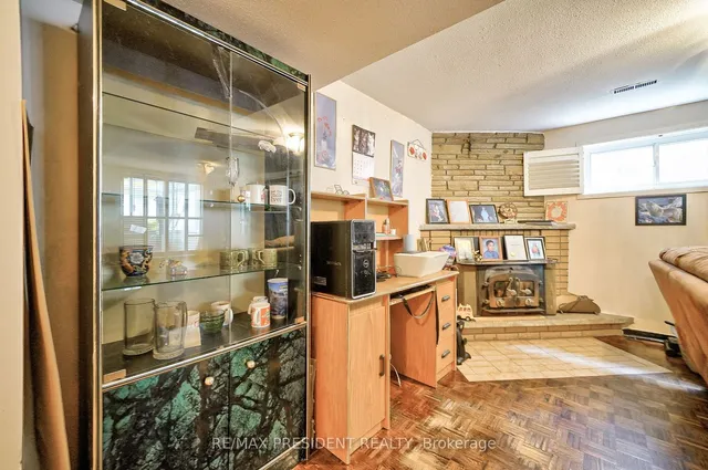 Additional image 27 of 55 Maryhill Dr