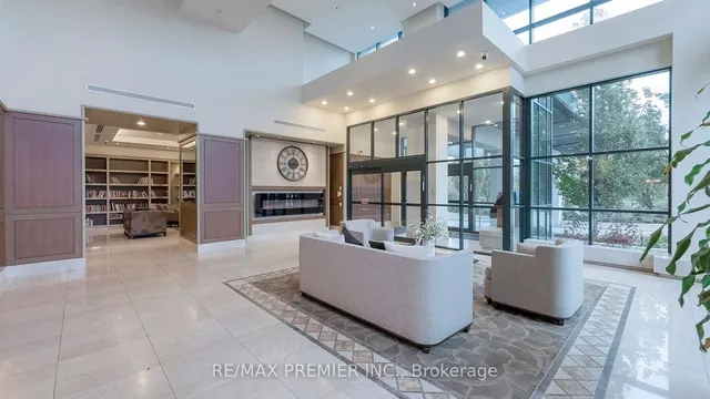 Additional image 39 of 100 John St Unit 1309