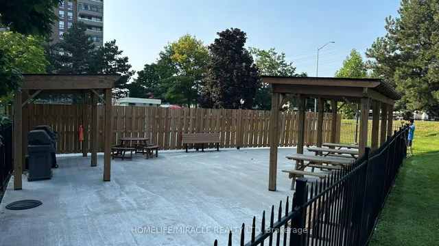 Additional image 6 of 18 Knightbridge Rd Unit 1208