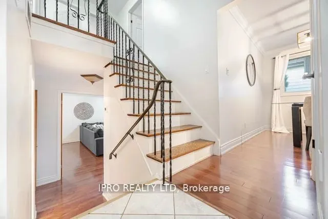 Additional image 25 of 5 Parkend Ave