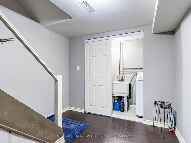 Additional image 34 of 399 Vodden St Unit 70