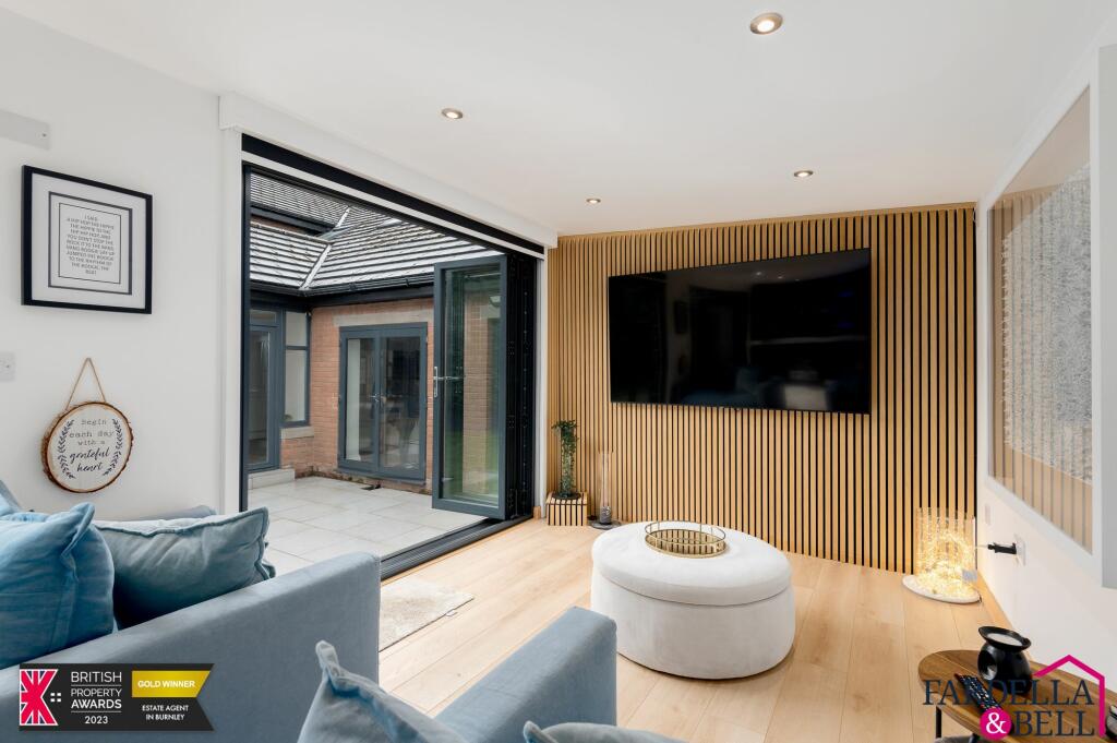 Additional image 38 of Hill Crest Avenue, Burnley, BB10