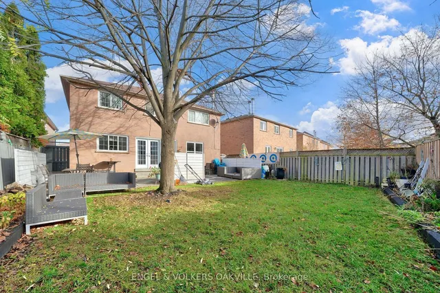 Additional image 40 of 151 Torrance woods