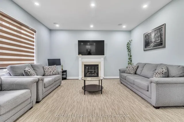 Additional image 17 of 16 Archway Tr