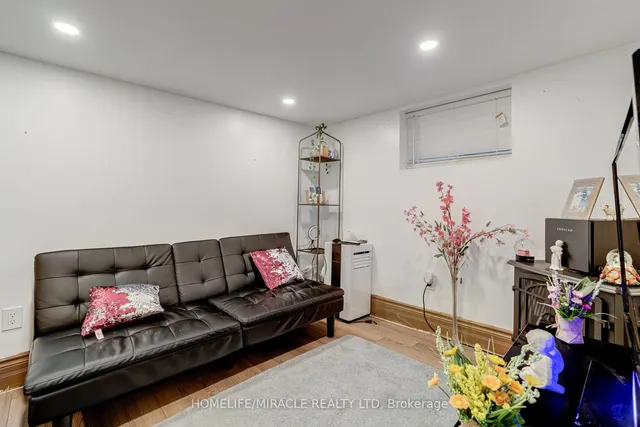 Additional image 18 of 8 Mill St