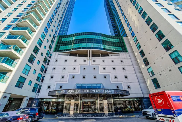 77 Harbour Sq Unit 1909