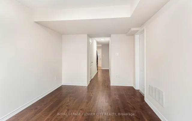 Additional image 9 of 16 Quillberry Clse