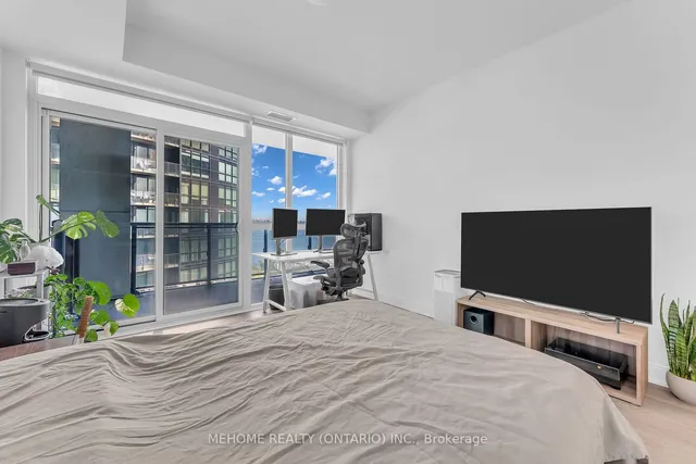 Additional image 18 of 65 Annie Craig Dr Unit 908