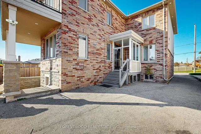 Additional image 40 of 43 Battersea Cres