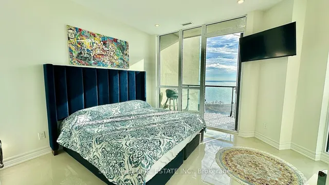 Additional image 22 of 59 Annie Craig Dr Unit PH3604