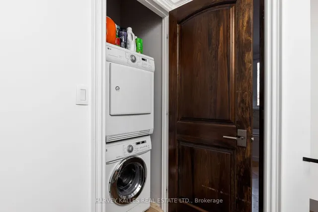 Additional image 30 of 165 Armour Blvd