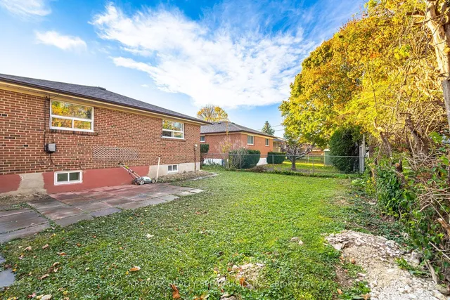 Additional image 39 of 18 Sanford Cres