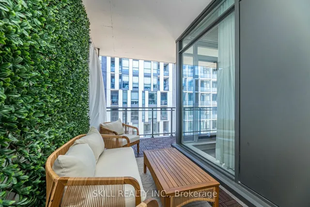 Additional image 22 of 20 Gladstone Unit# 501 Ave