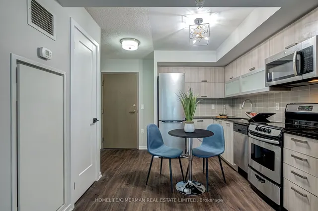 Additional image 8 of 36 Lisgar St Unit 1702W