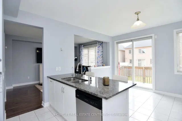 Additional image 13 of 11 Villadowns Tr