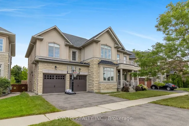 Primary image of 22 Lockport Cres