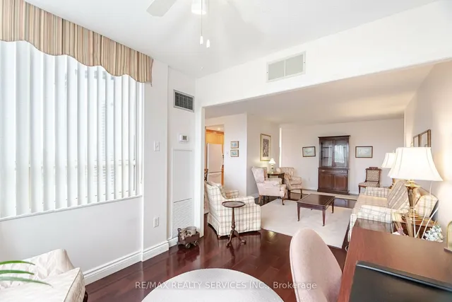 Additional image 19 of 100 County Court Blvd Unit 508