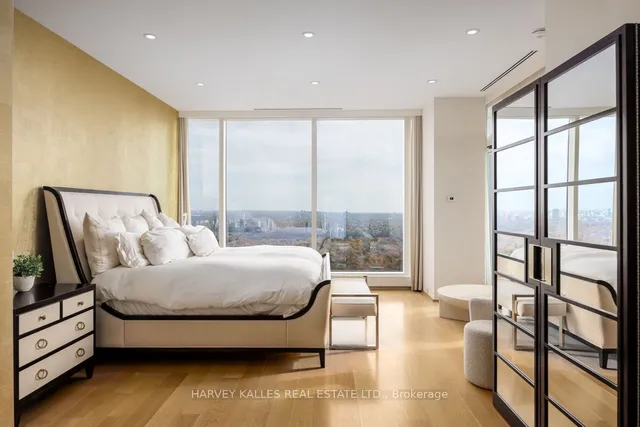 Additional image 12 of 50 Yorkville Ave Unit 4403