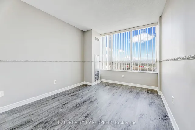 Additional image 4 of 26 Hanover Rd Unit 1002