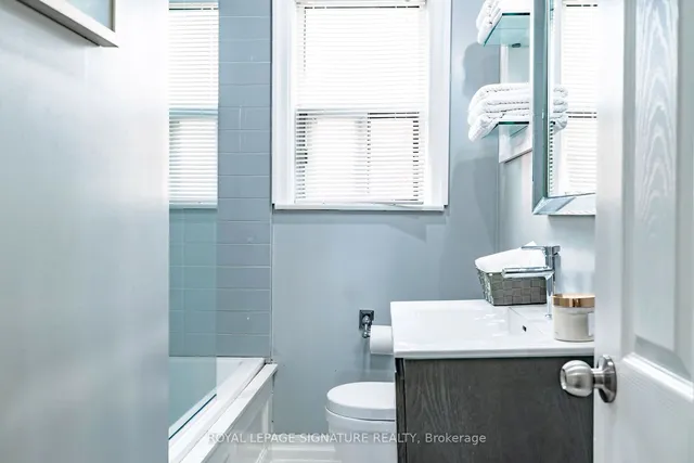 Additional image 20 of 136 Regina Ave