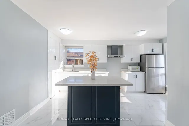 Additional image 9 of 18 Sanford Cres