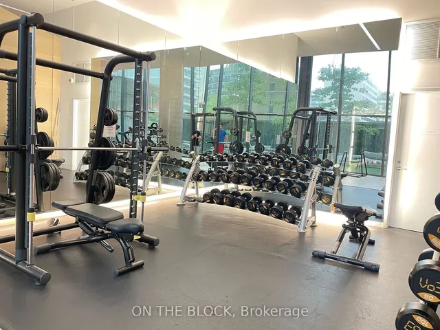 Additional image 23 of 185 Roehampton Ave Unit 509