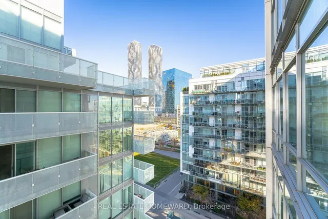 Additional image 24 of 29 Queens Quay Unit 902