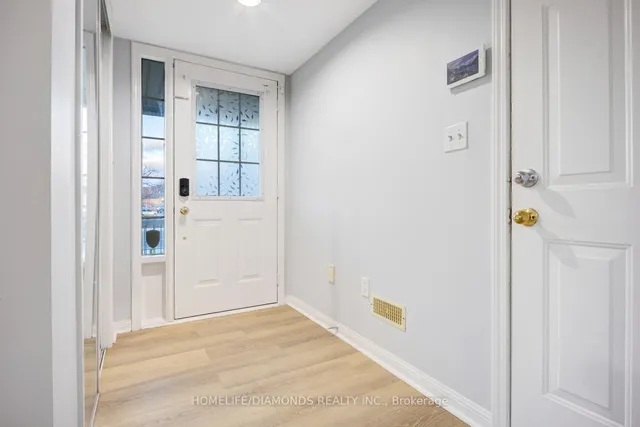 Additional image 6 of 250 RICHVALE Dr Unit 11