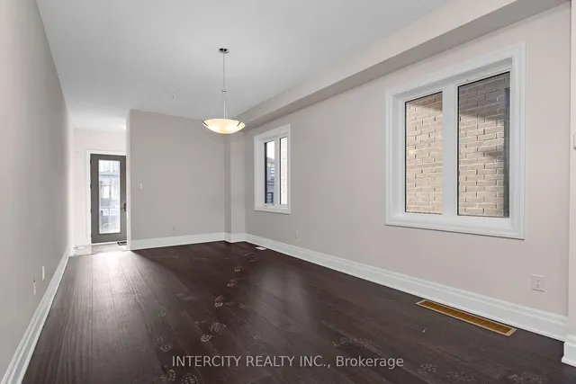 Additional image 5 of 65 Claremont Dr