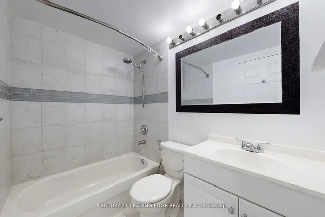 Additional image 19 of 8 Lee Centre Dr Unit 1013