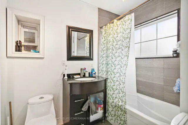 Additional image 18 of 660 Crawford St