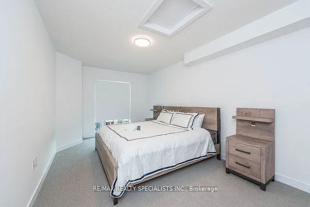 Additional image 23 of 195 Veterans Dr Unit 15