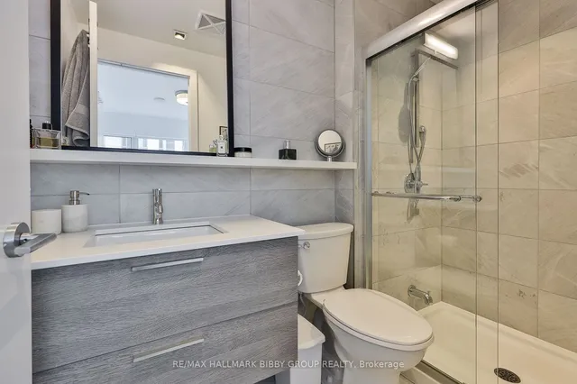 Additional image 15 of 501 Adelaide St Unit 611