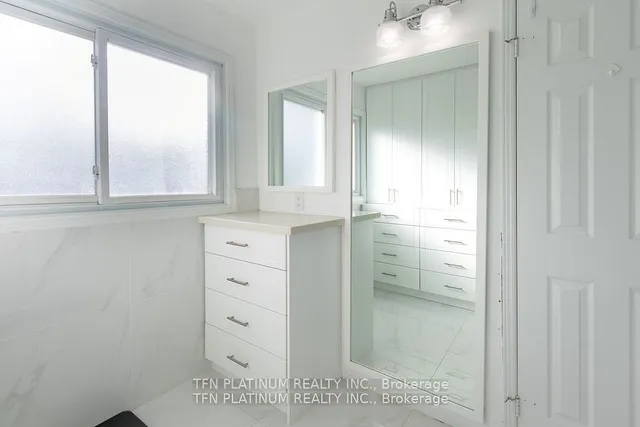 Additional image 20 of 8 Tremont Crt